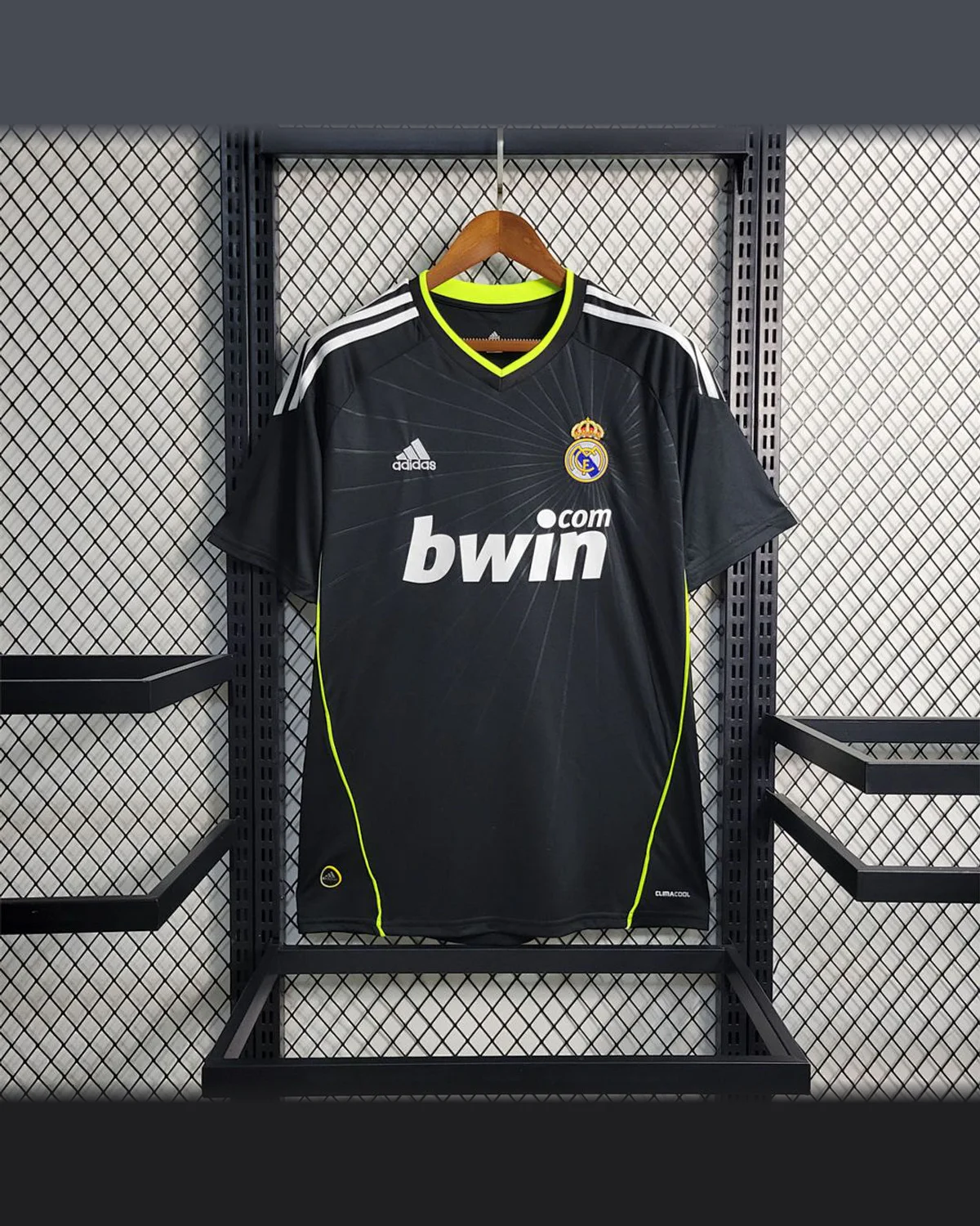 Real Madrid Retro 10/11 Real Madrid Away football jersey