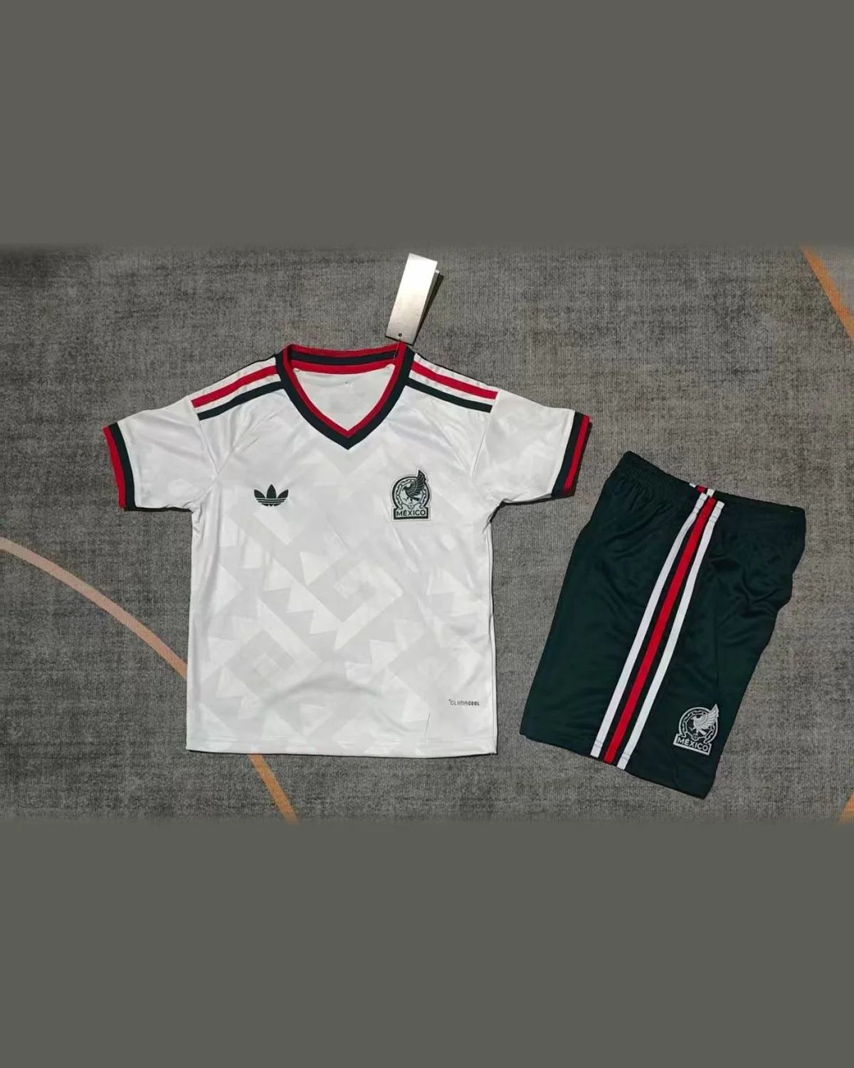 Mexico 2026/27 Mexico Away Kids football jersey