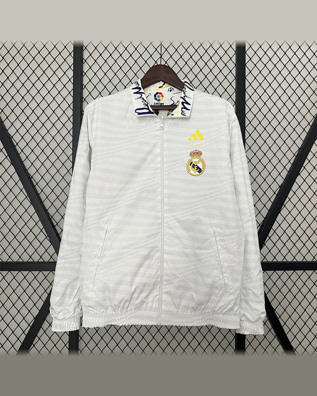 Real Madrid 2024/25 Real Madrid Trench Coat Reversible football jersey