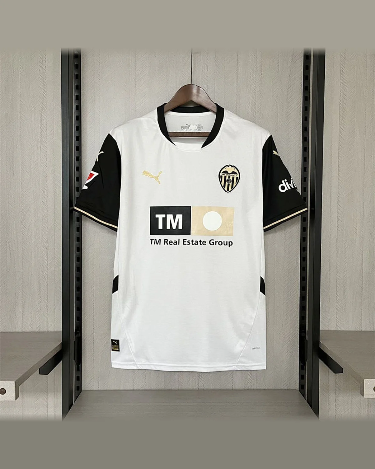 Valencia 2024/25 Valencia Home football jersey