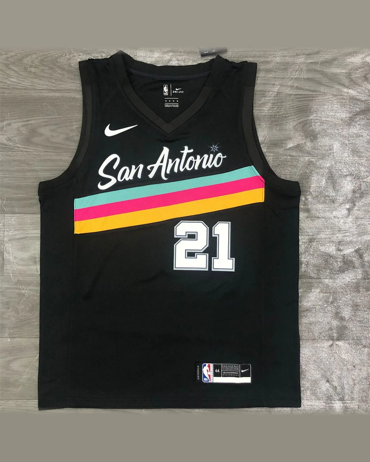 Tottenham Hotspur Tottenham Hotspur San Antonio Spurs V-Neck Black Jersey DUNCAN#21 football jersey
