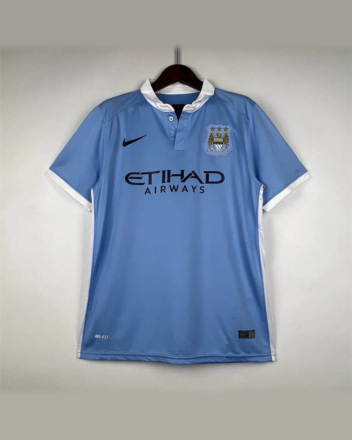 Manchester City Retro Manchester City 15/16 Home football jersey