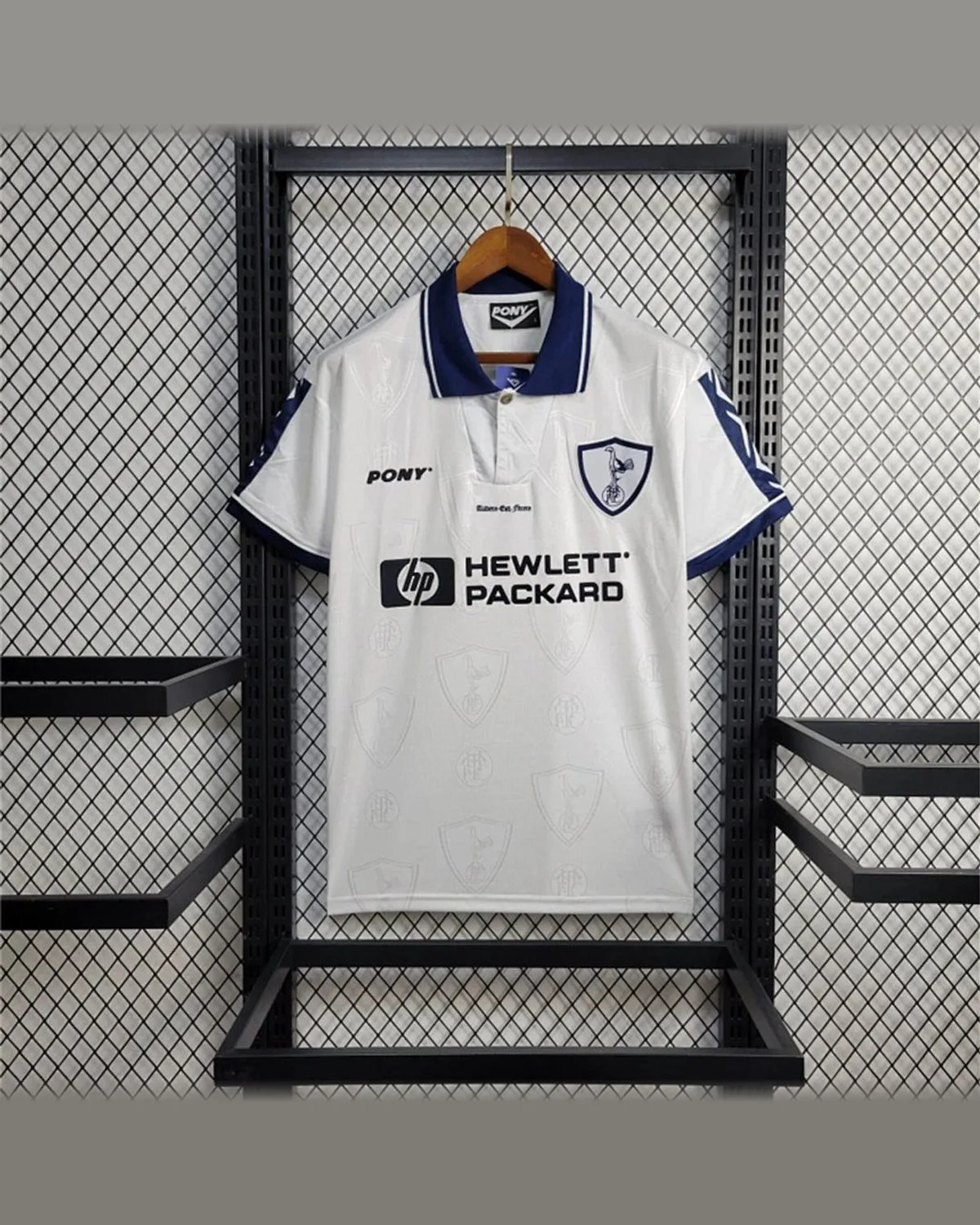 Tottenham Hotspur Retro 1995/97 Tottenham Hotspur Home football jersey