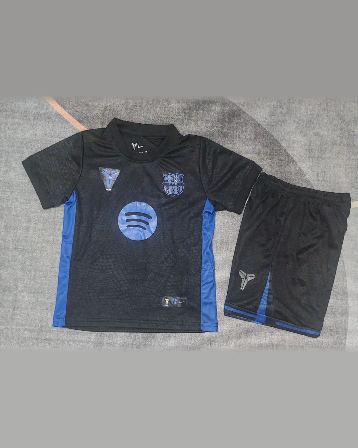 FC Barcelona 2025/26 Barcelona Away Black Inches Kids football jersey