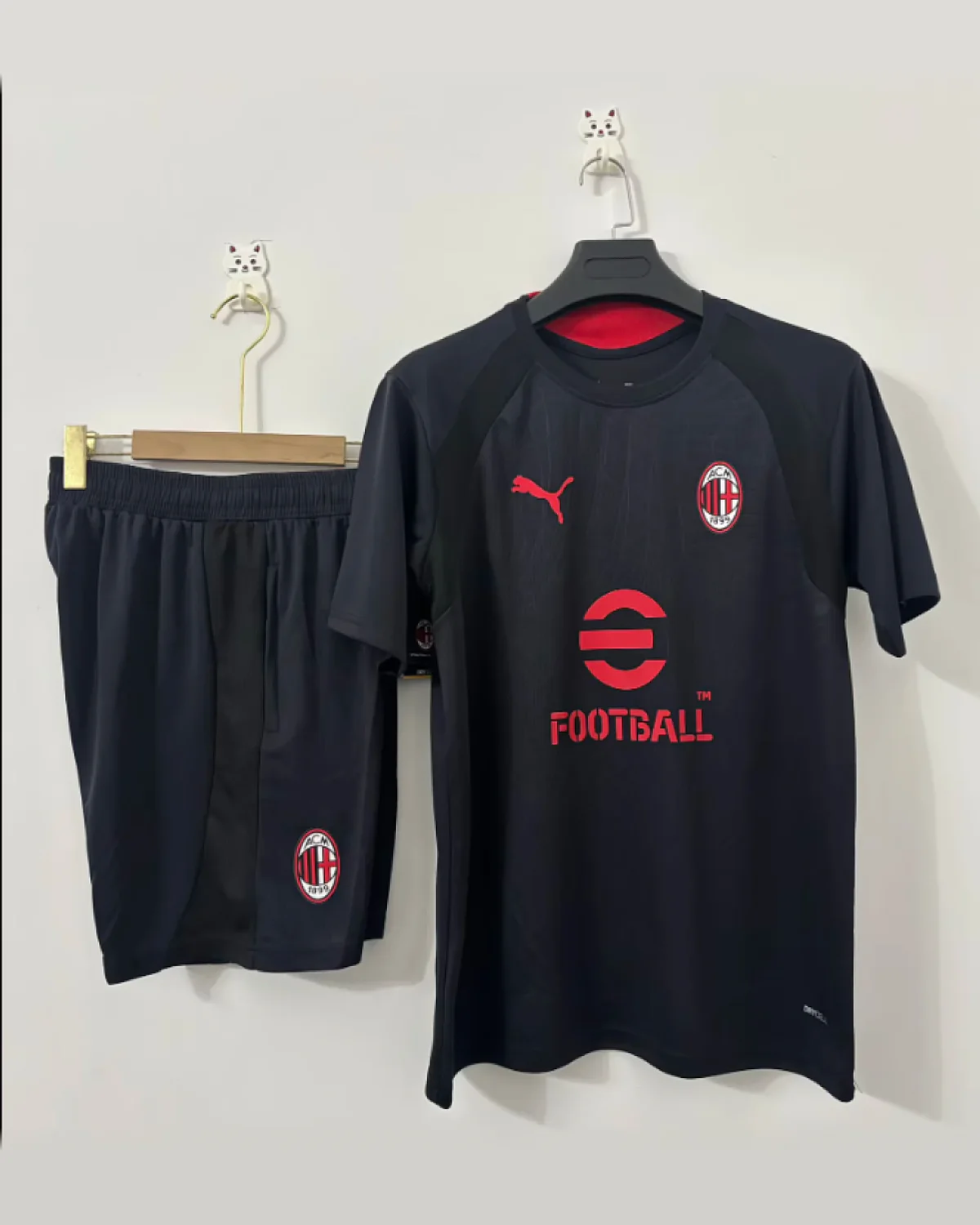 AC Milan AC Milan black short-sleeved training tops football jersey