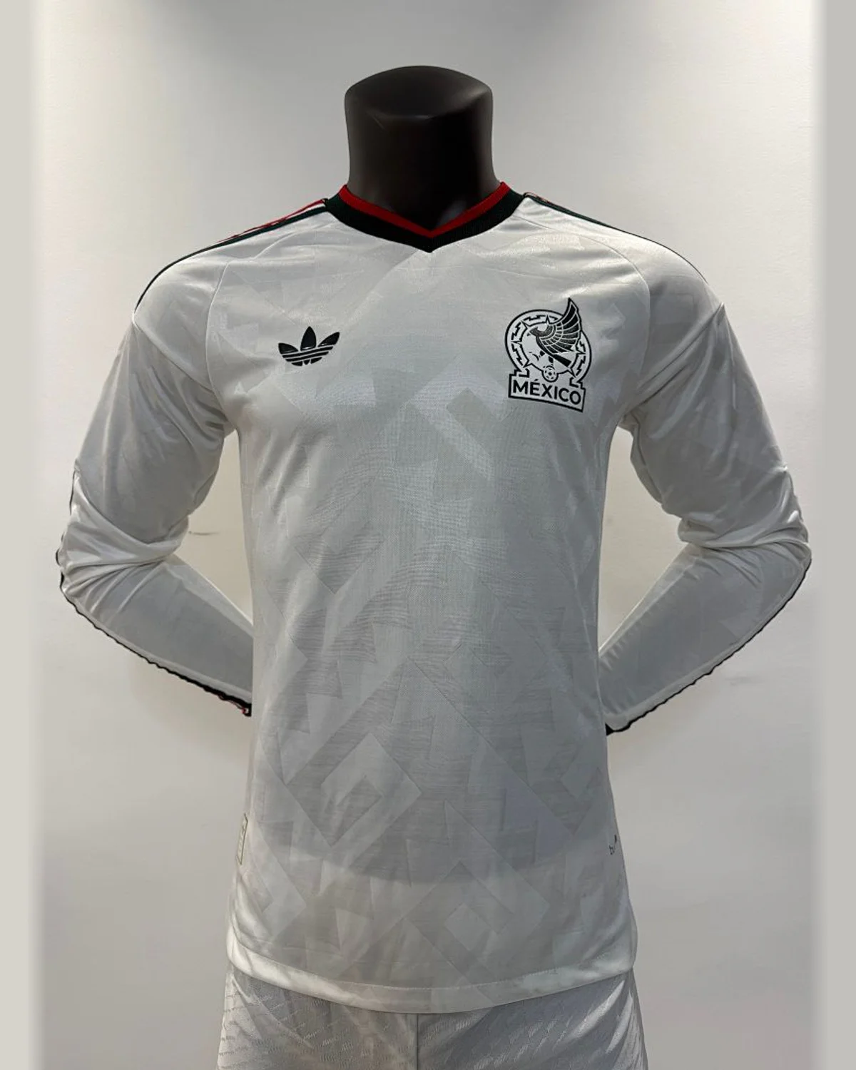 Mexico 2026/27 Mexico Away - Long Sleeve - Player Version football jersey