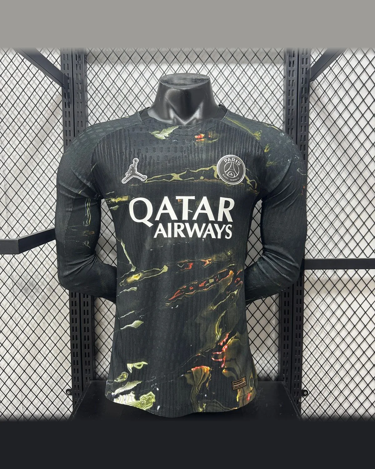Paris Saint-Germain 2026/27 Paris Three-Pocket Long-Sleeve Shirt - Player Version football jersey