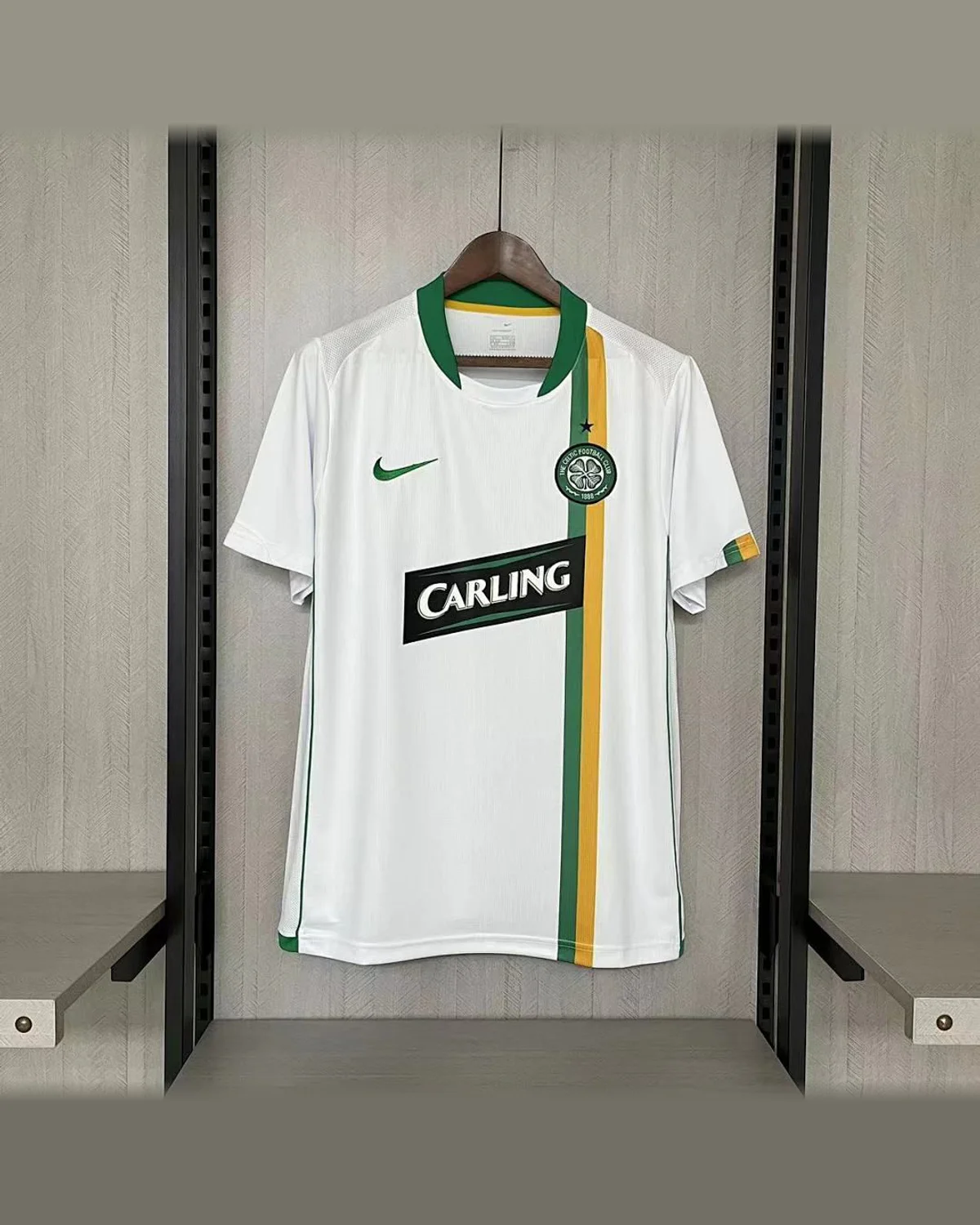 Celtic Retro 2006/07 Celtic Away football jersey