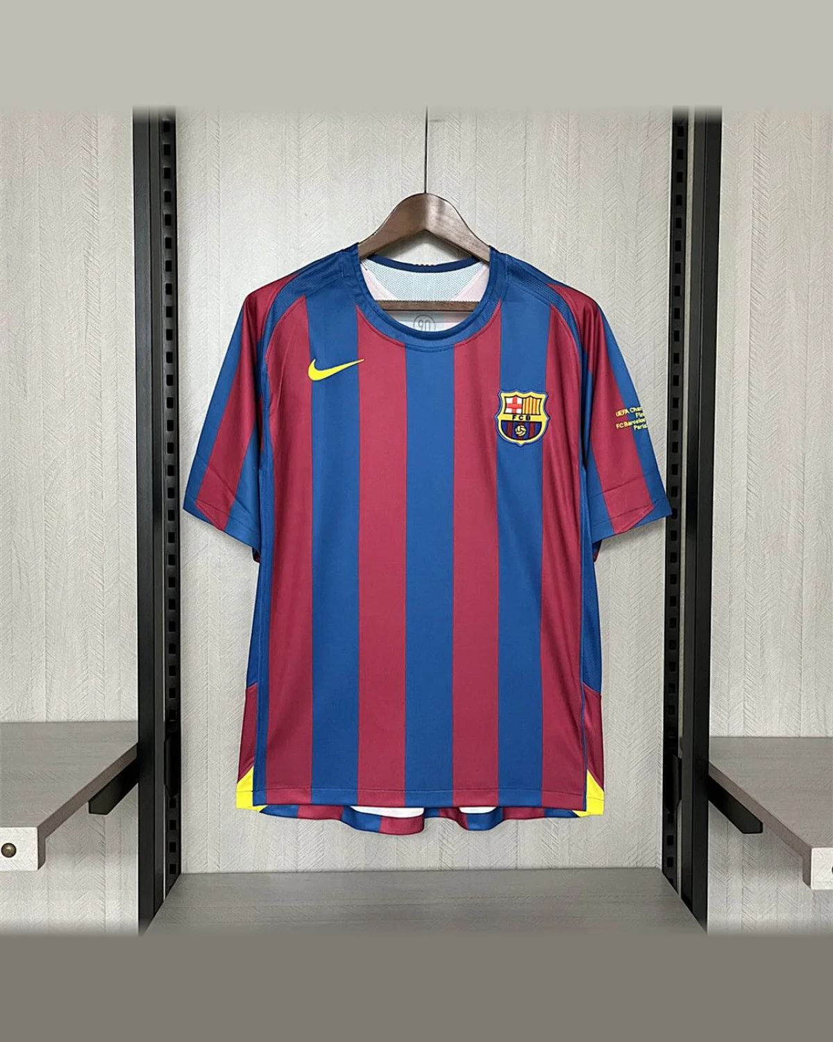 FC Barcelona Retro 2006 Barcelona UEFA Champions League Home football jersey